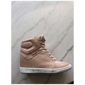 Bebe sport fashion tennis shoes